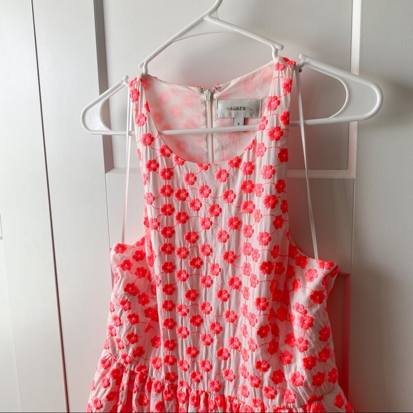 J.Crew White Neon Pink Embroidered Floral Racerback Dress Size 6 NWT - Picture 2 of 3